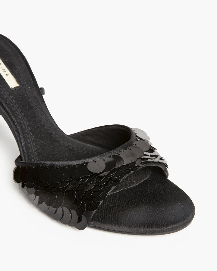 Sandália stilleto com lantejoulas preto