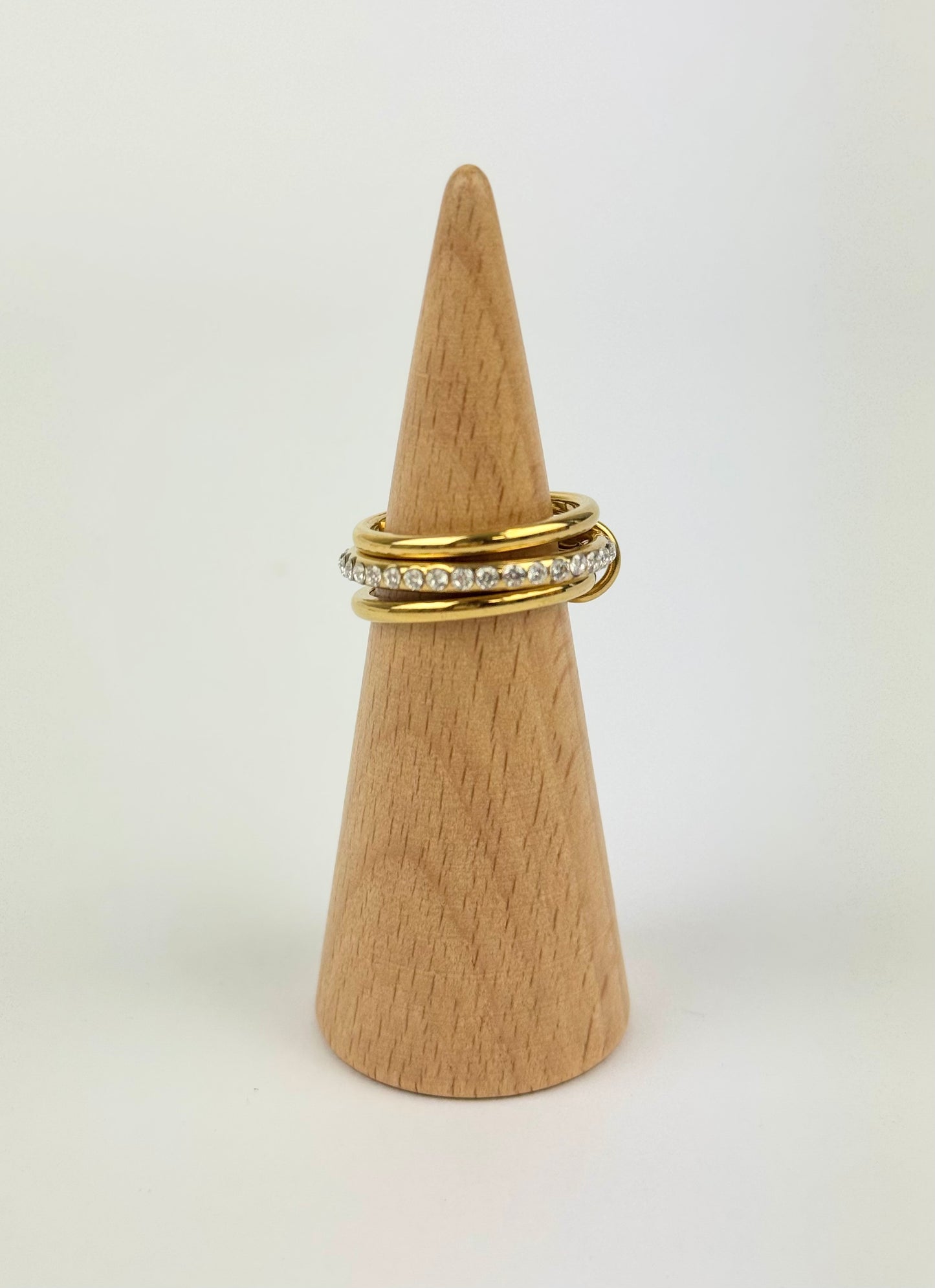 Conjunto 3 anéis dourados aço com brilhantes