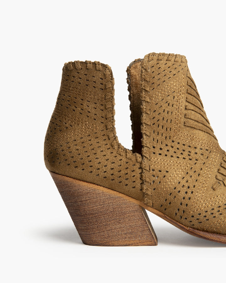 Botim meia-estação trabalhado camel