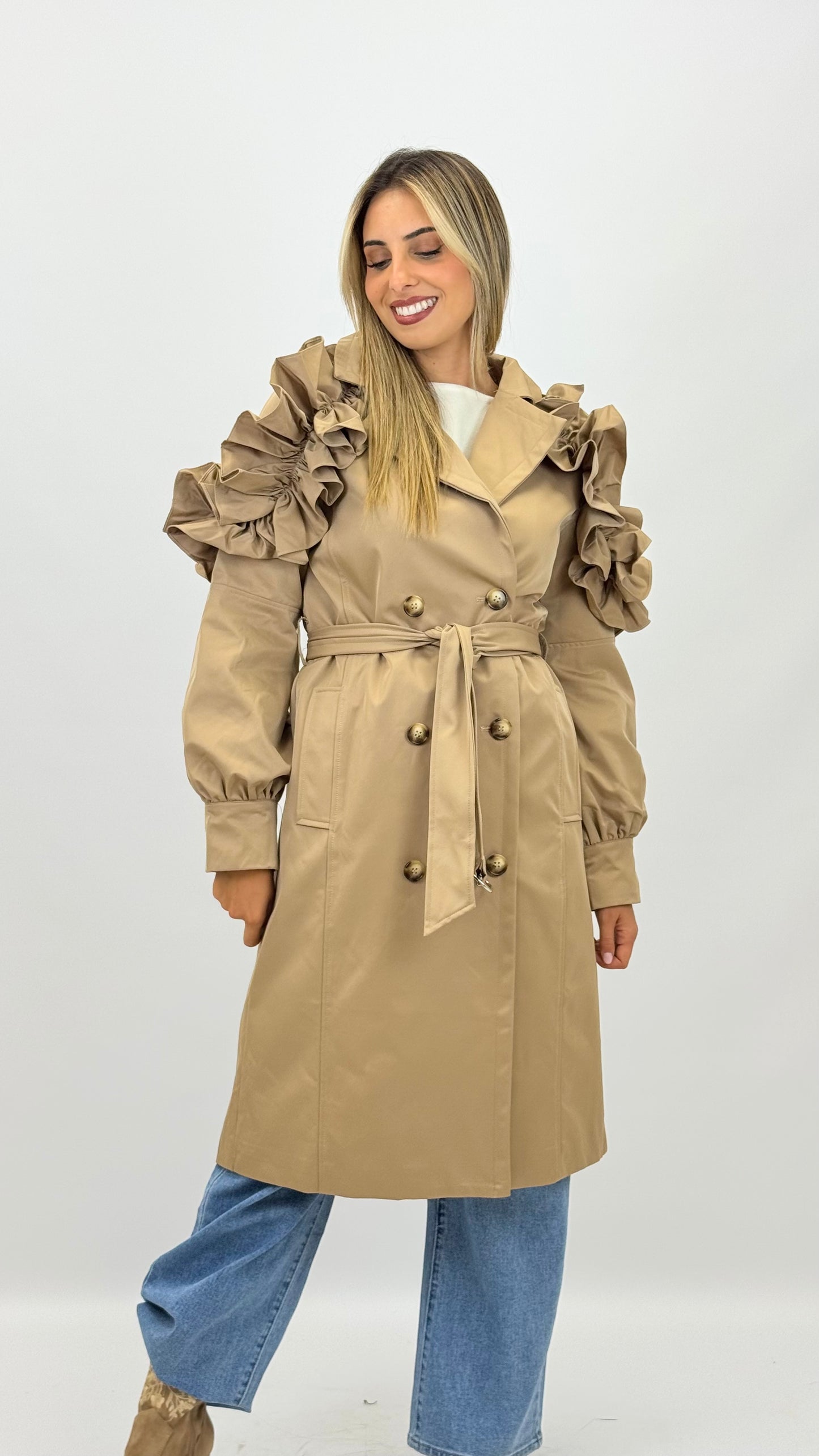 Parka comprida camel com folhos