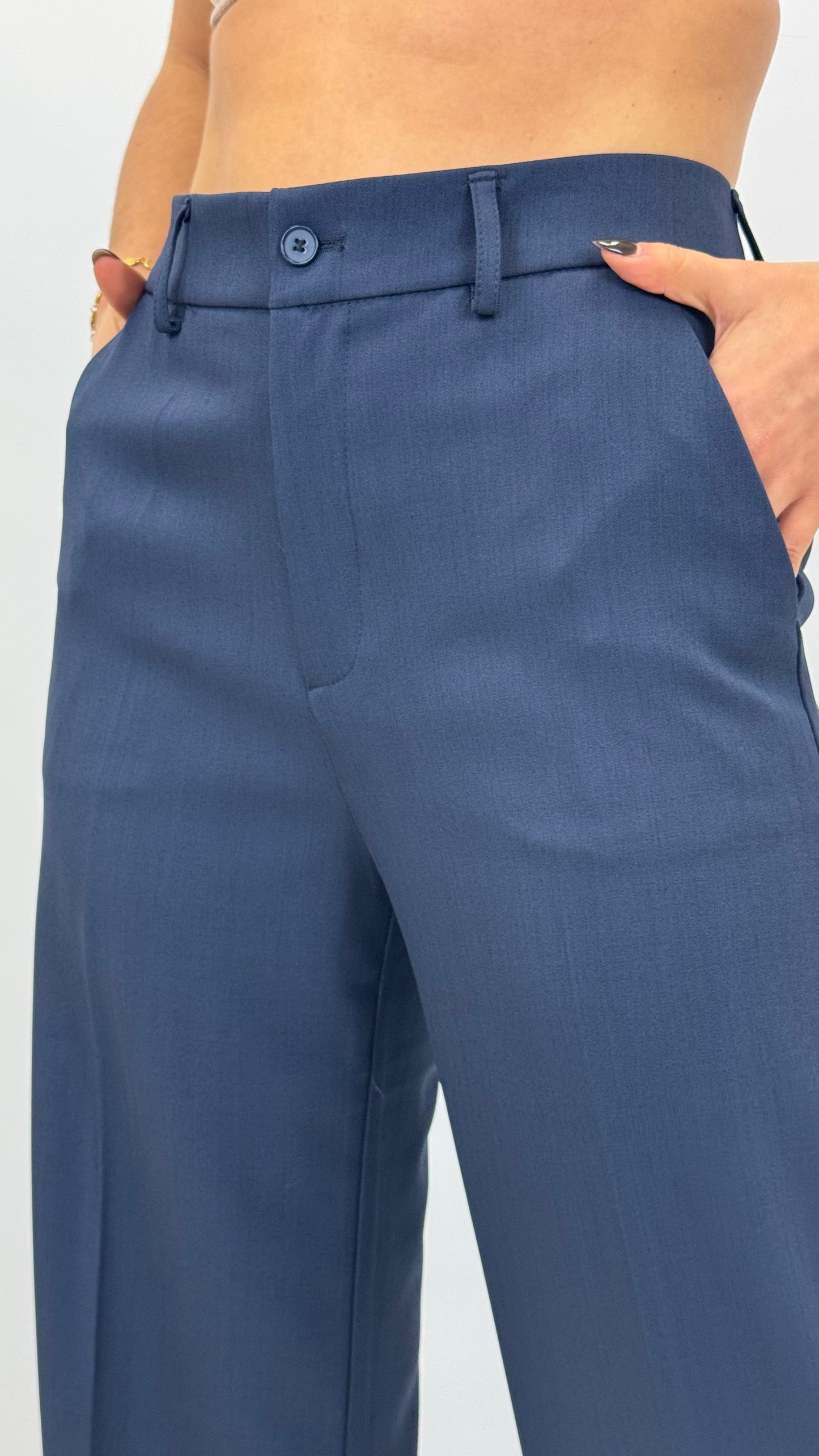 Calça clássica azul-marinho