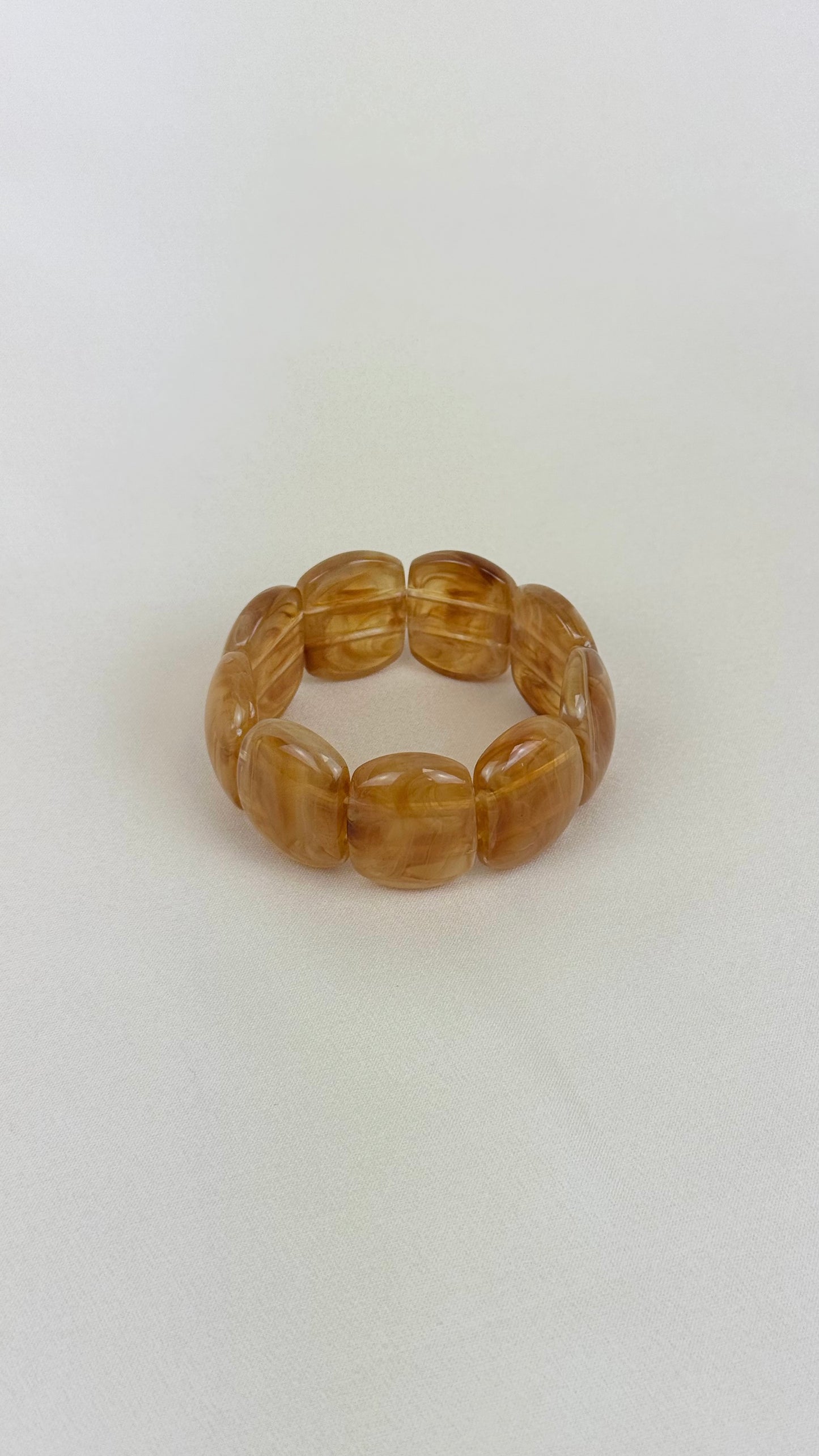 Pulseira acrílico cor Âmbar