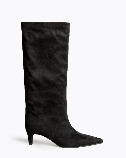 Bota cano-alto tacão kitten preto