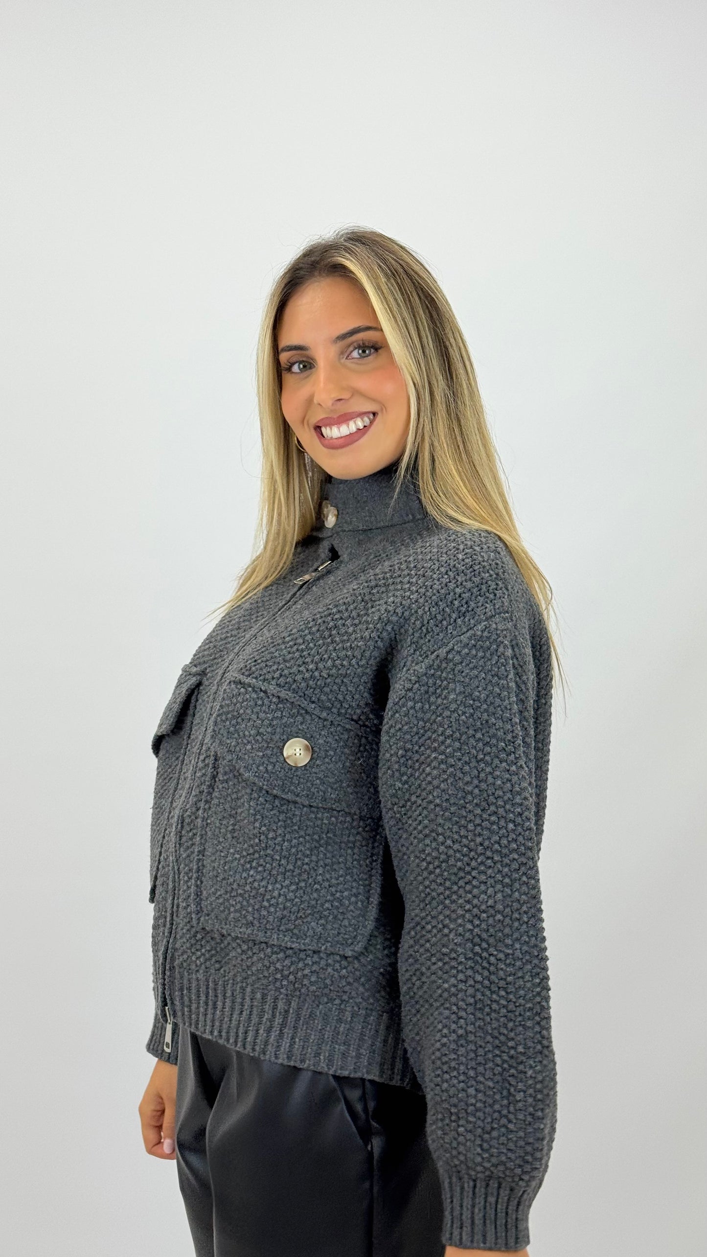 Casaco malha grossa cinza-antracite