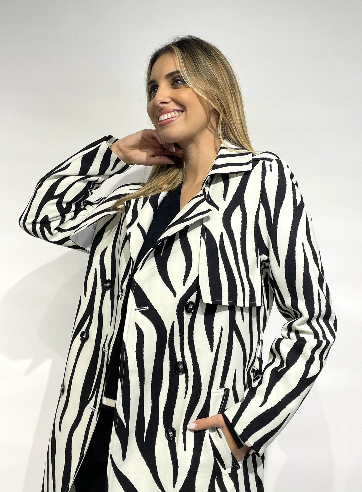 Gabardine zebra preto e branco