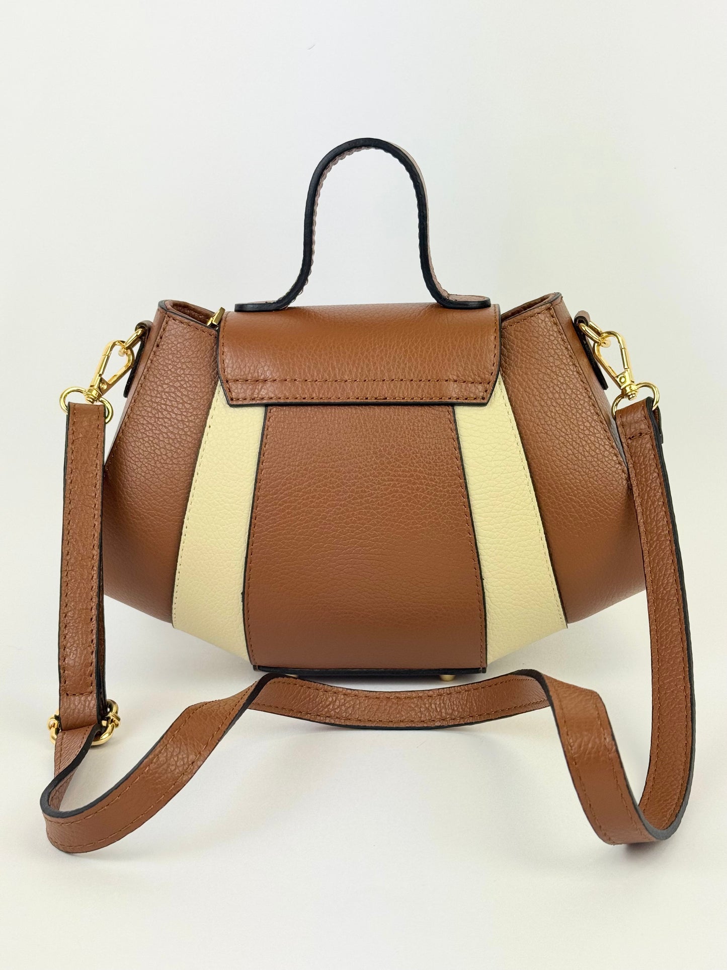 Carteira pele genuína camel e pérola