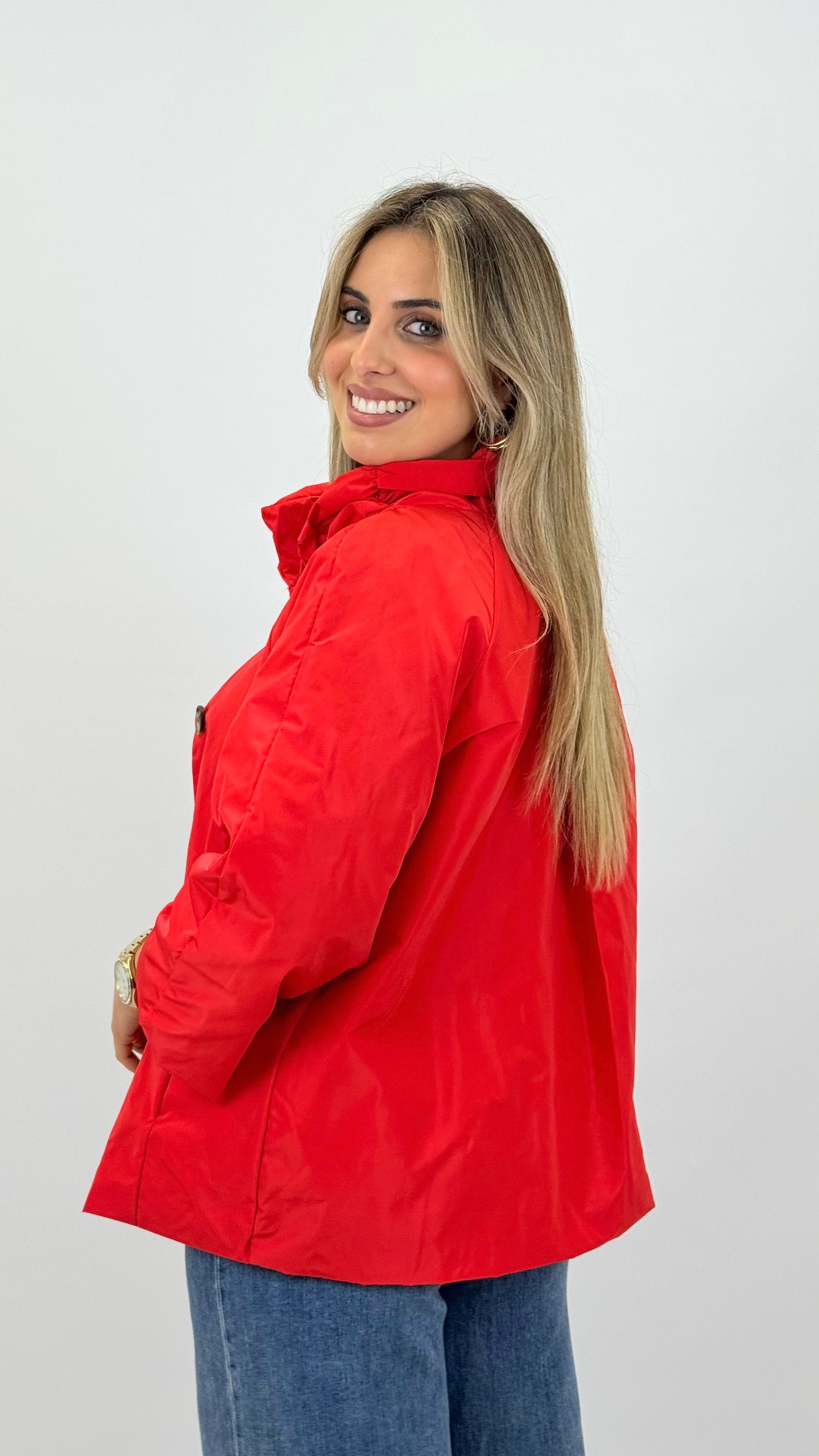 Parka manga 3/4 com botões vermelha