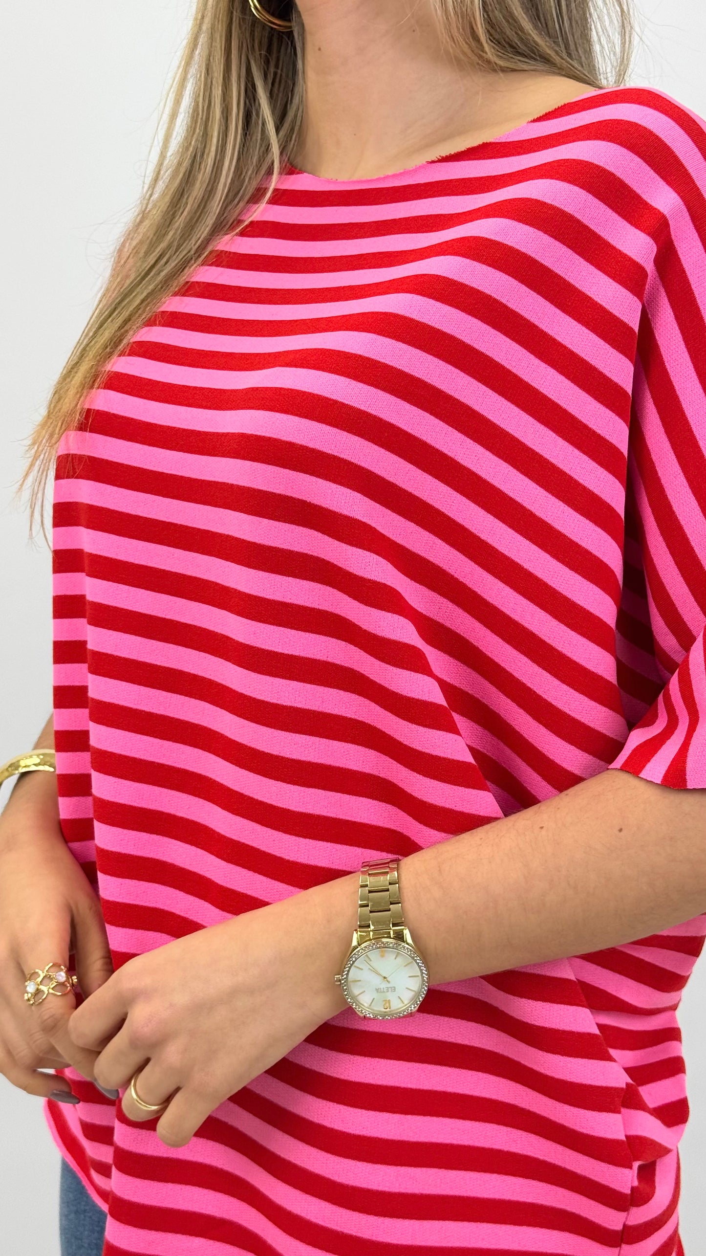 T-shirt malha riscas vermelha e rosa