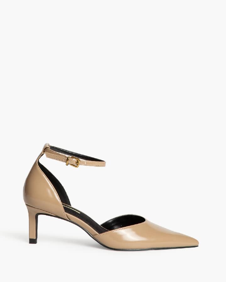 Sapato tacão kitten verniz taupe