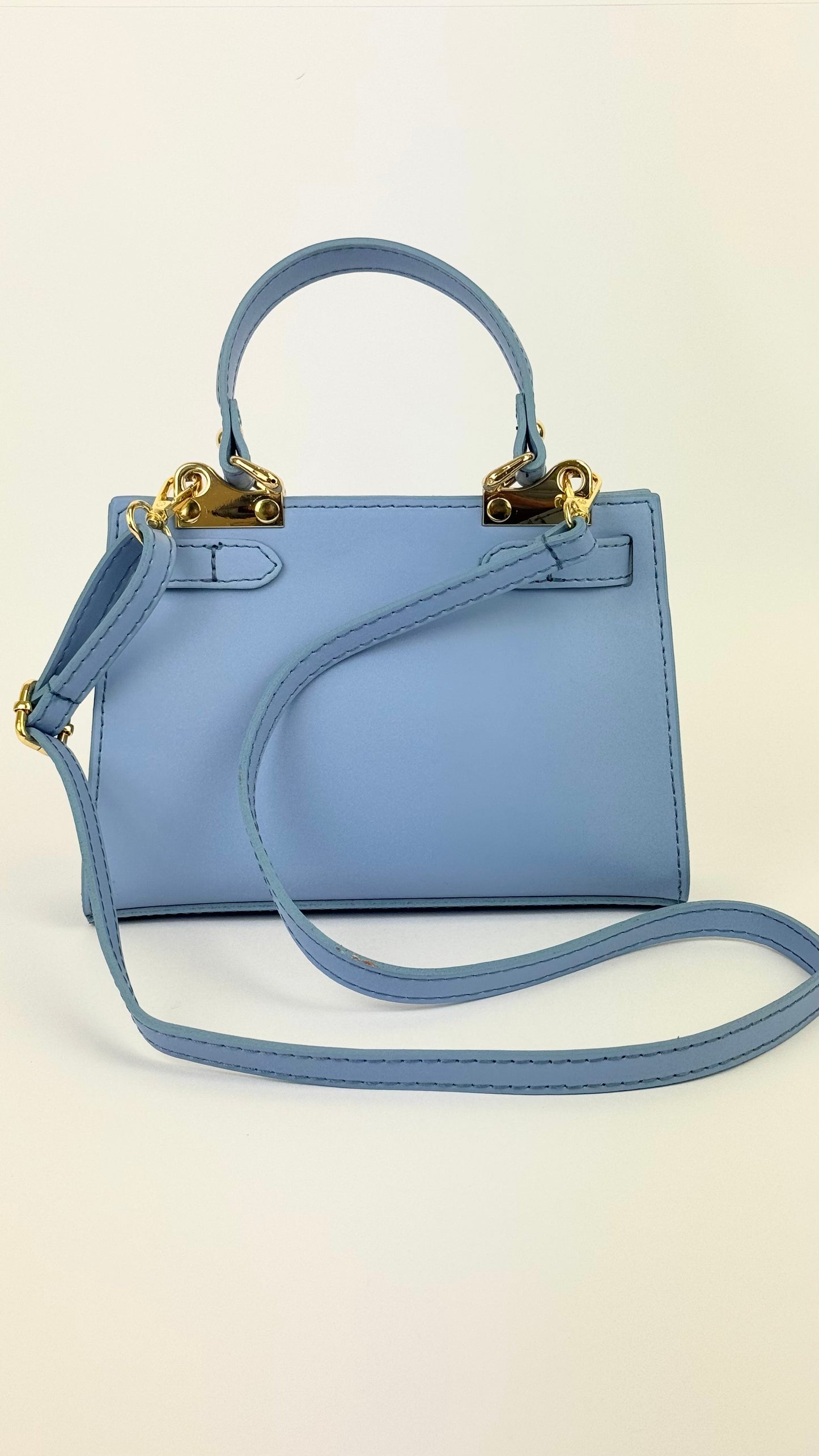 Carteira pele genuina azul-celeste