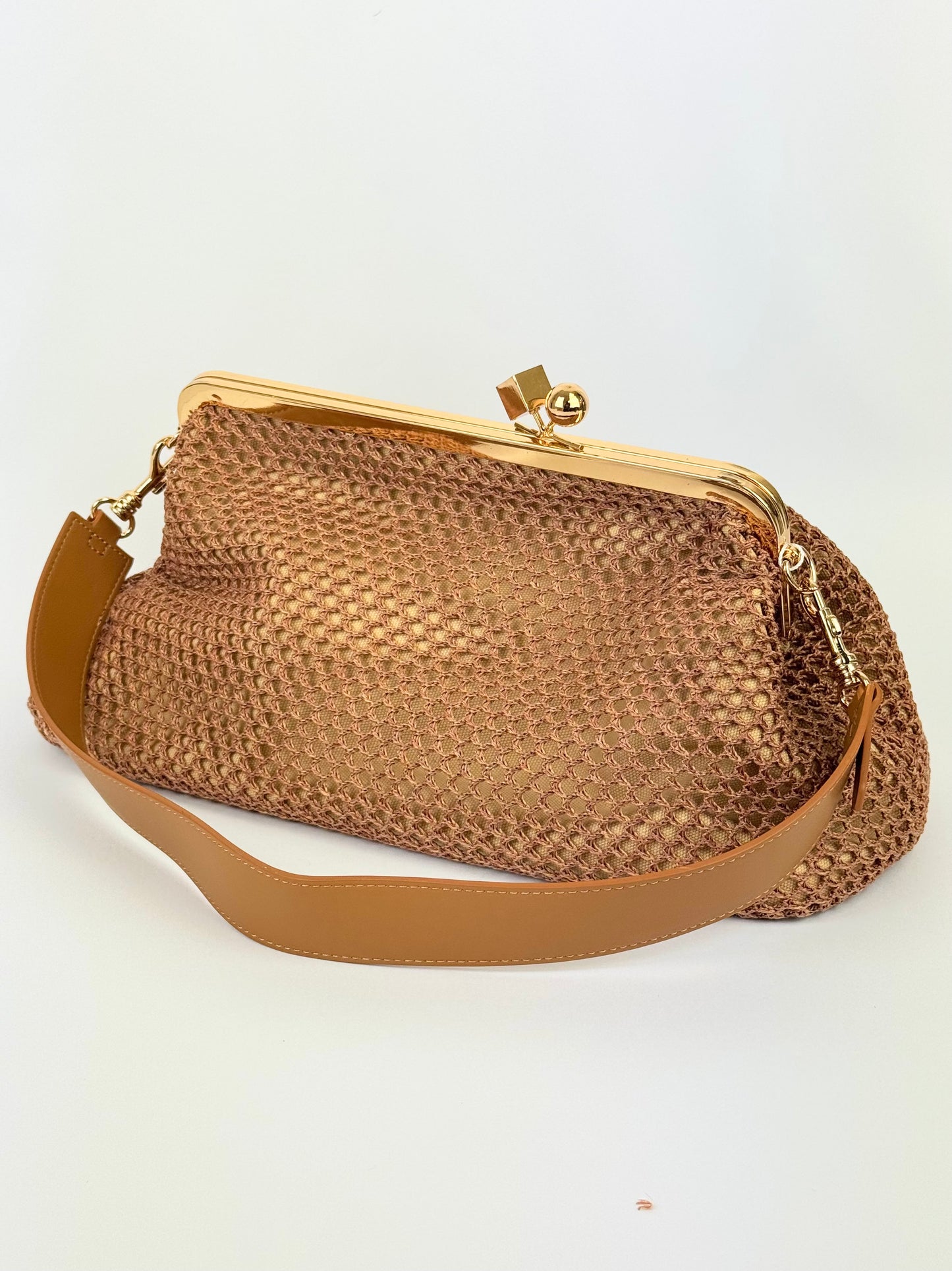 Carteira/mala estilo croché camel