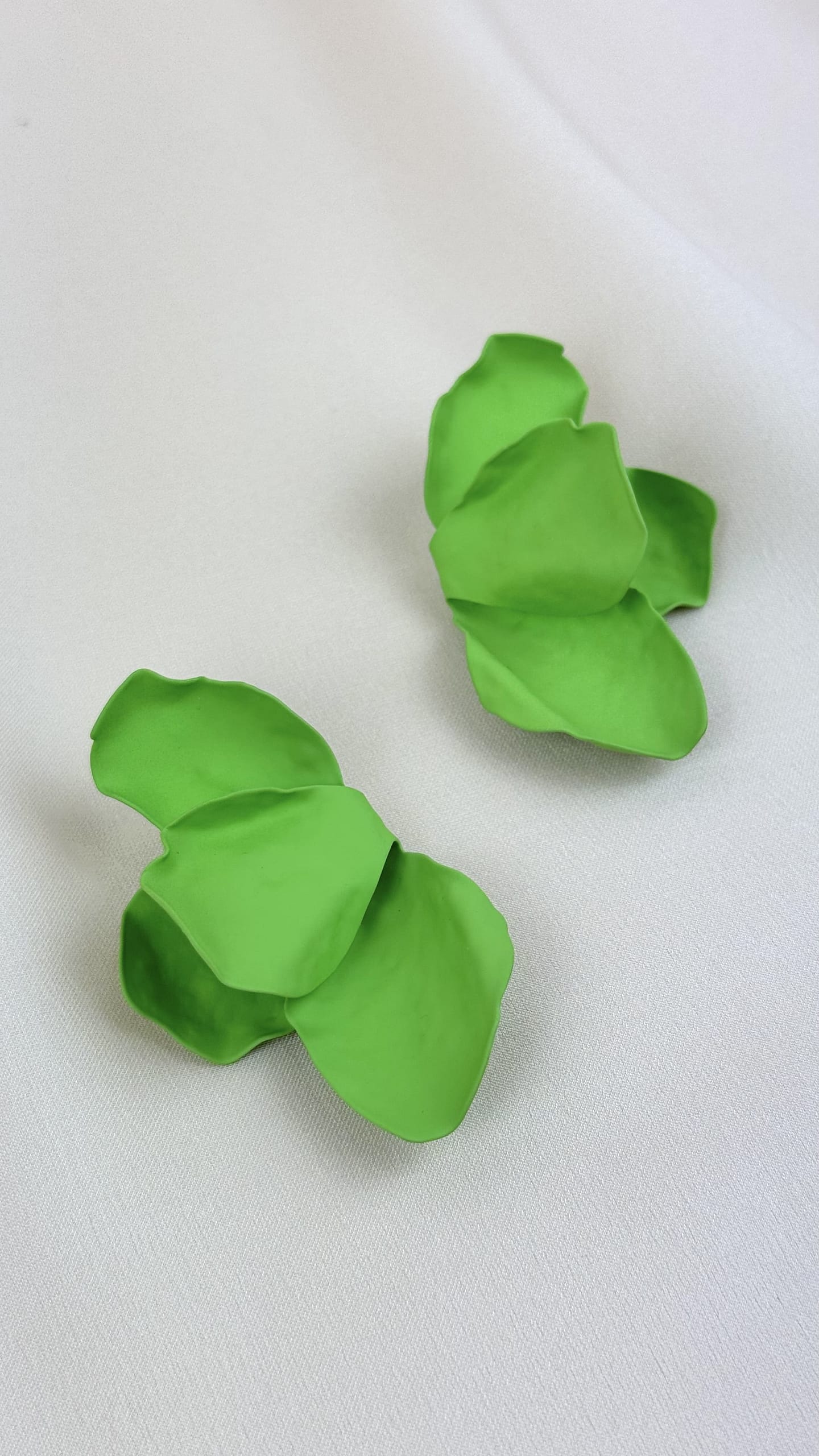 Brincos flor verde