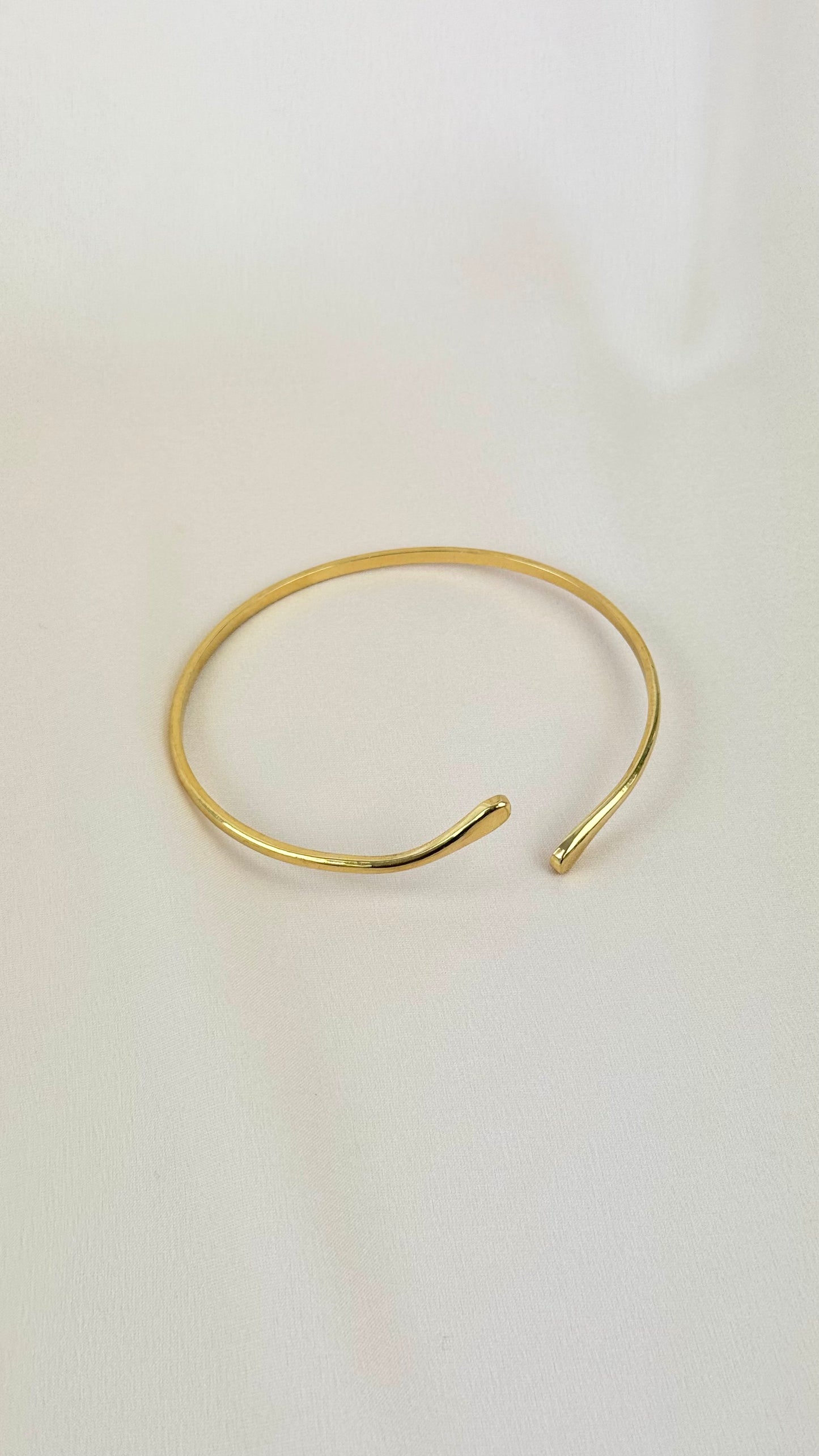 Pulseira de braço aço simples