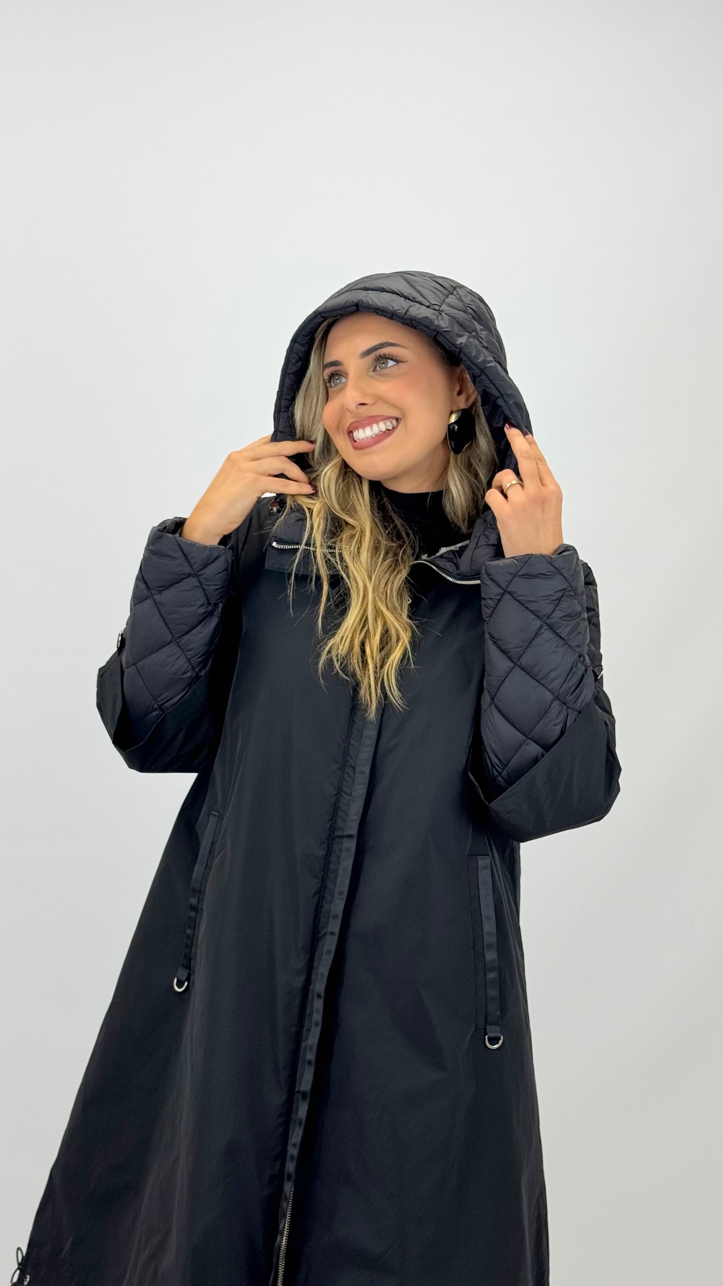 Kispo/parka preto comprido