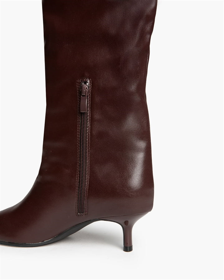 Bota cano-alto eco-pele bordeaux