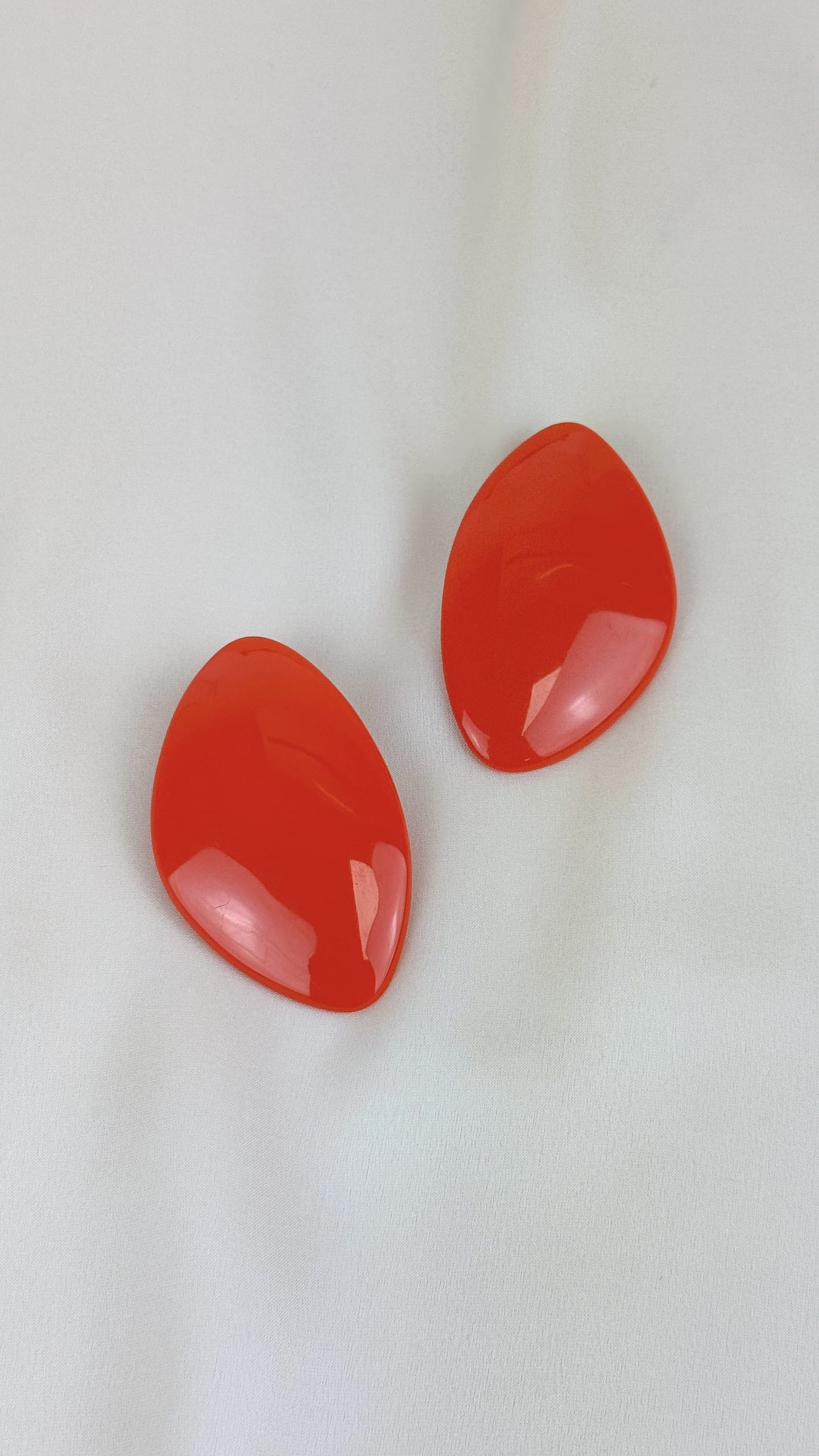 Brinco chapa acrílico laranja