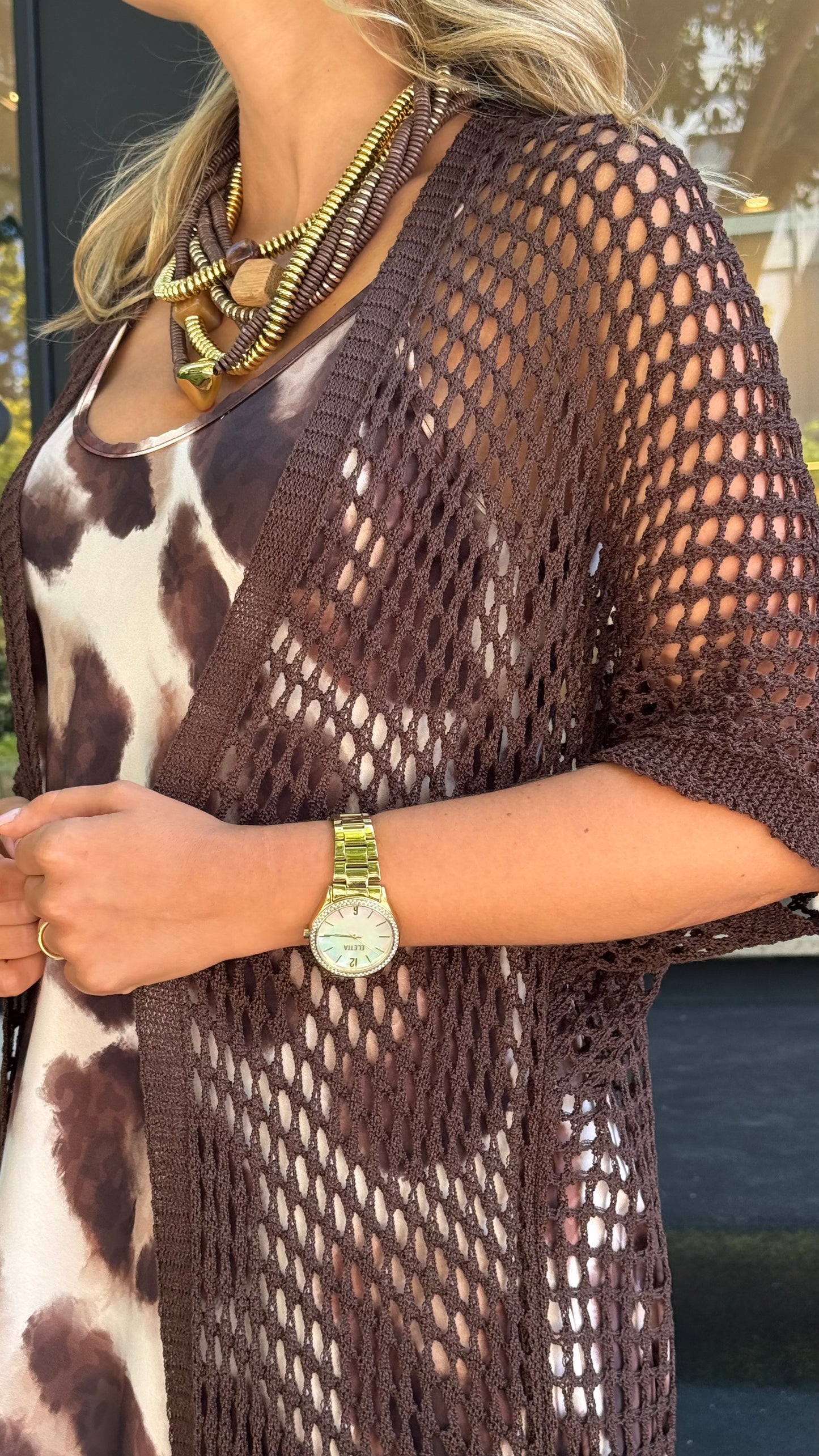 Kimono malha perfurada castanho