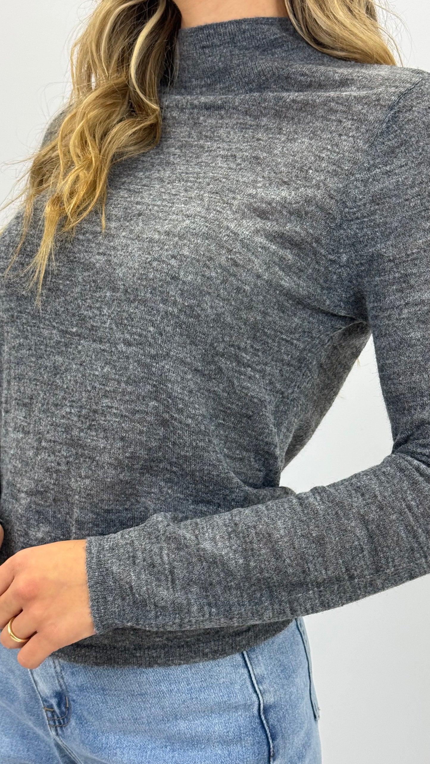 Camisola malha básica lã merino cinza