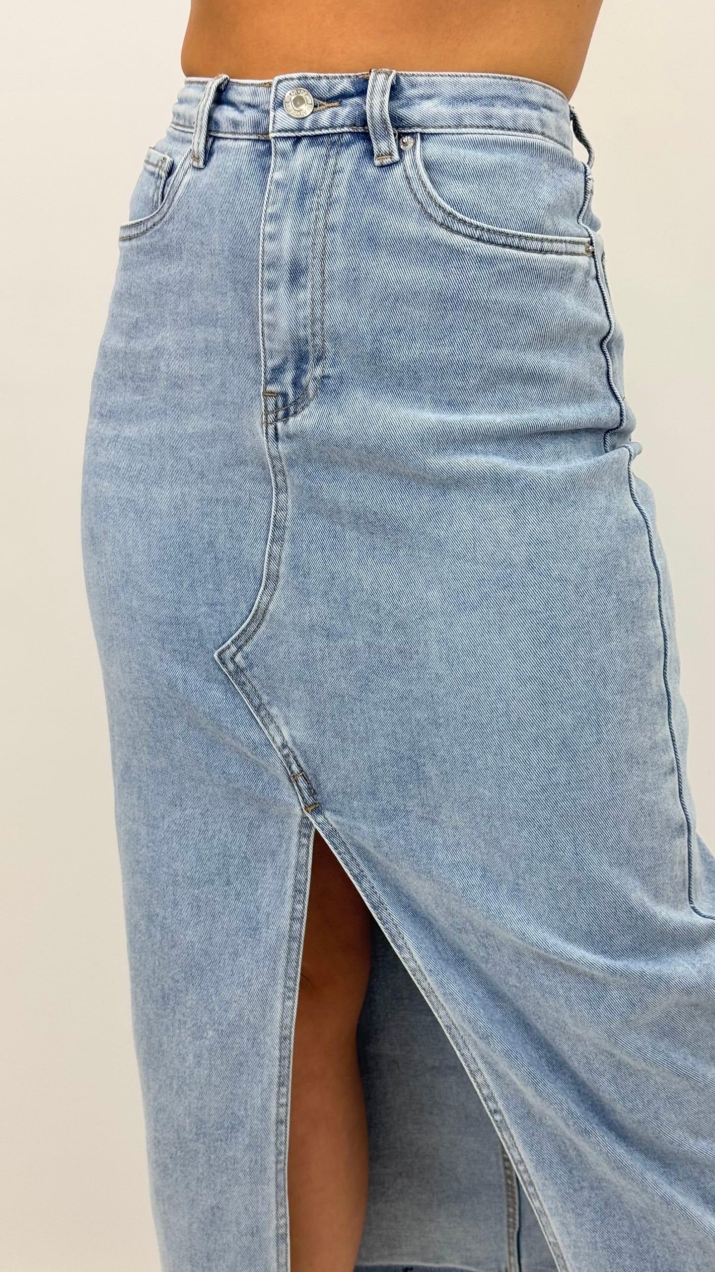 Saia ganga-clara elástica travada