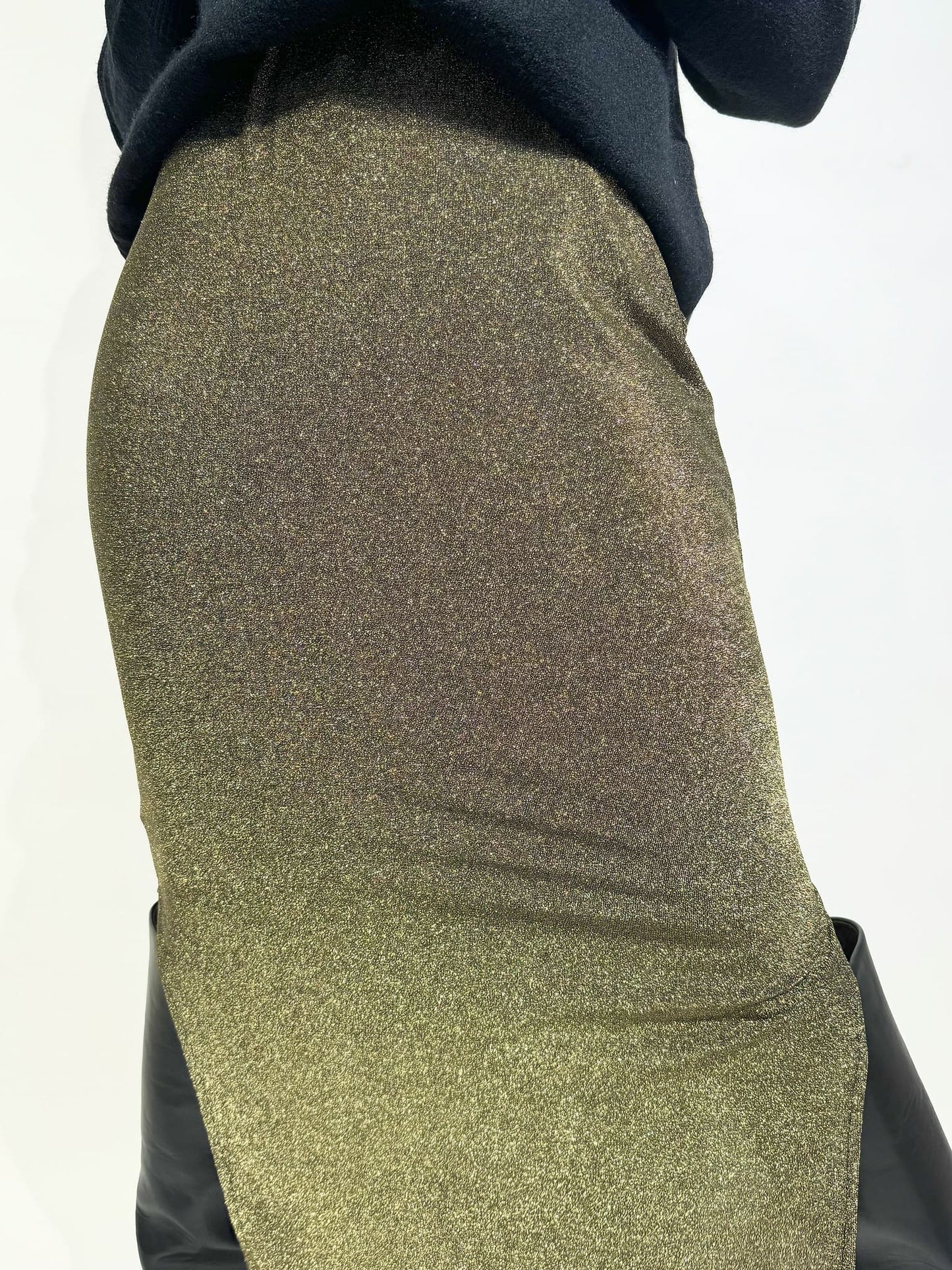 Saia malha brilho dourado