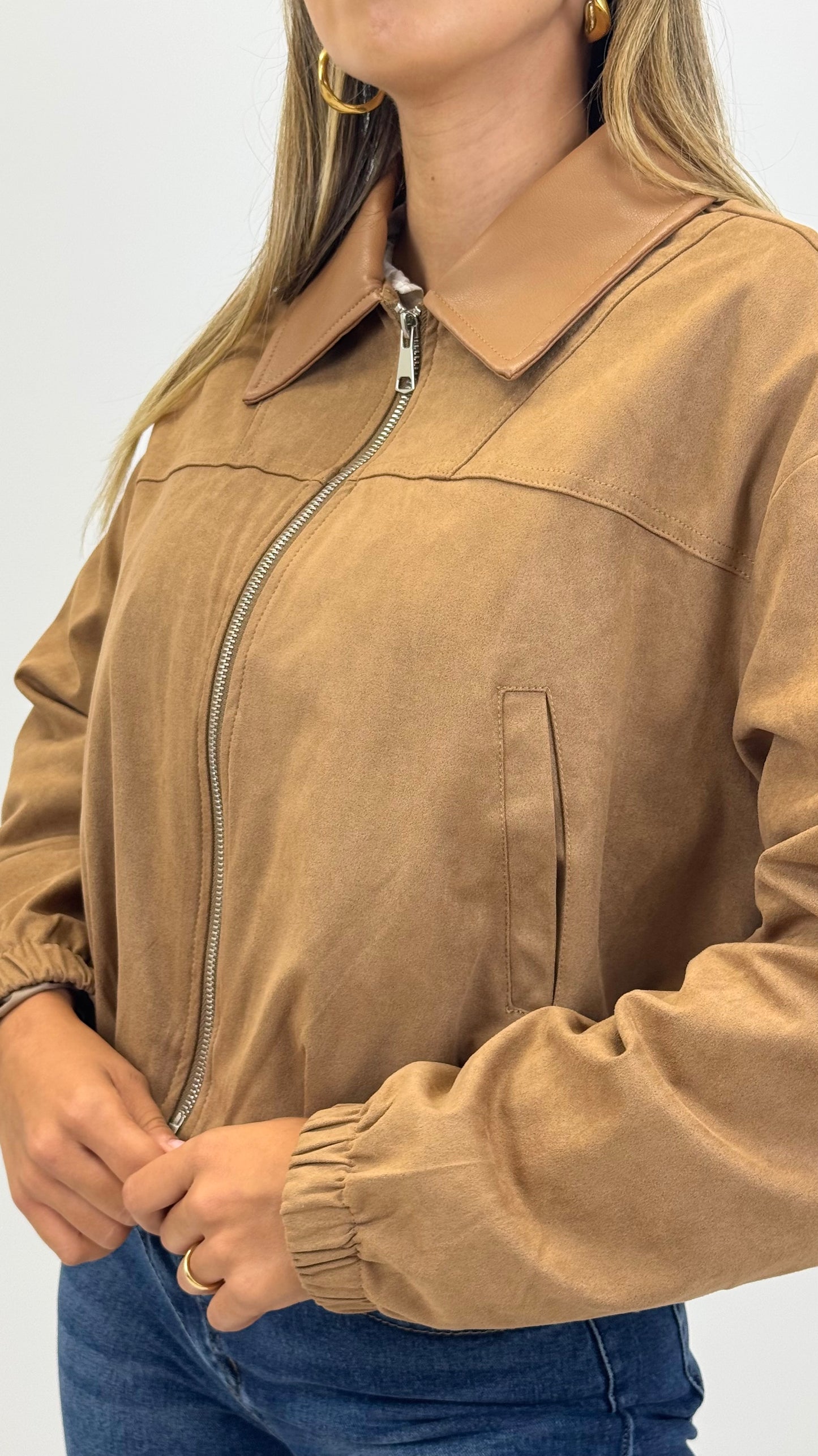 Blusão estilo camurça caramelo