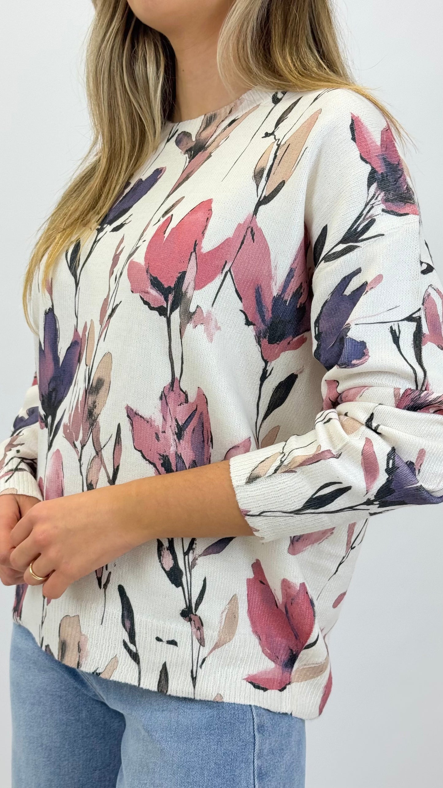 Camisola malha pérola estampado floral rosa