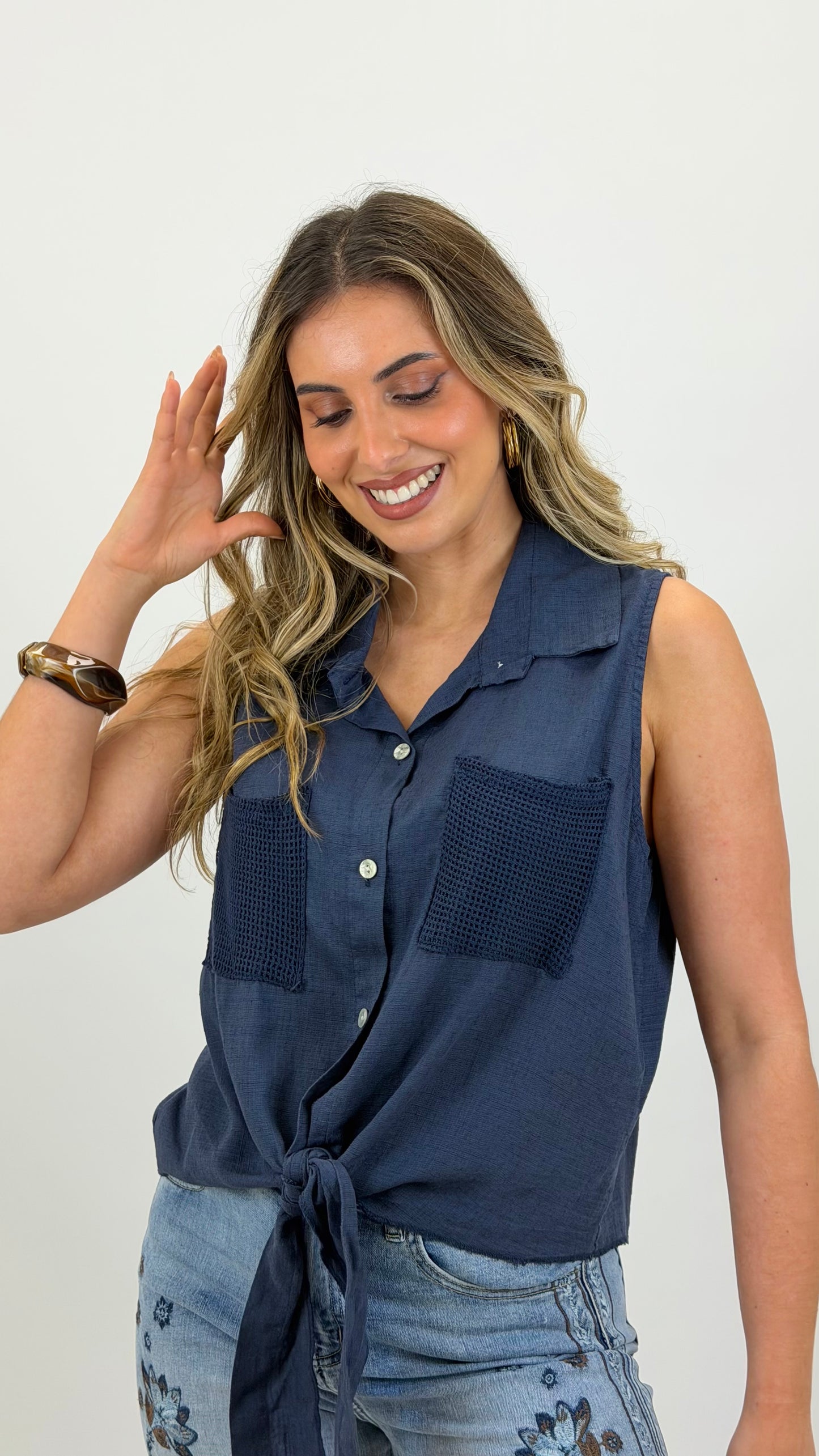 Top alinhado bolsos croché azul-marinho