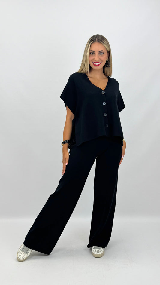 Conjunto colete e calça malha preto