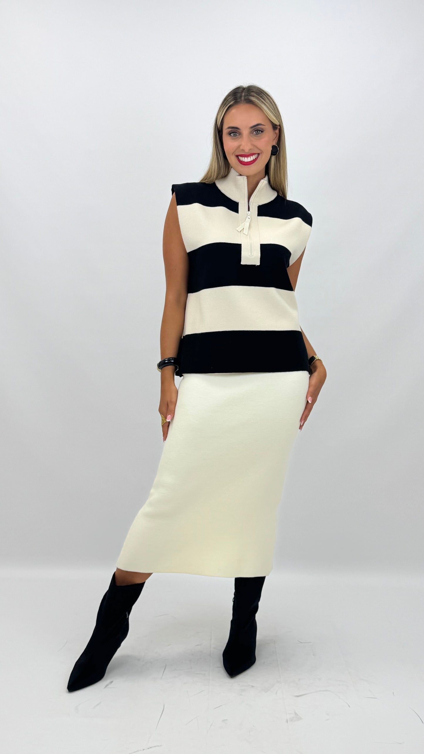 Conjunto malha riscas preto e pérola