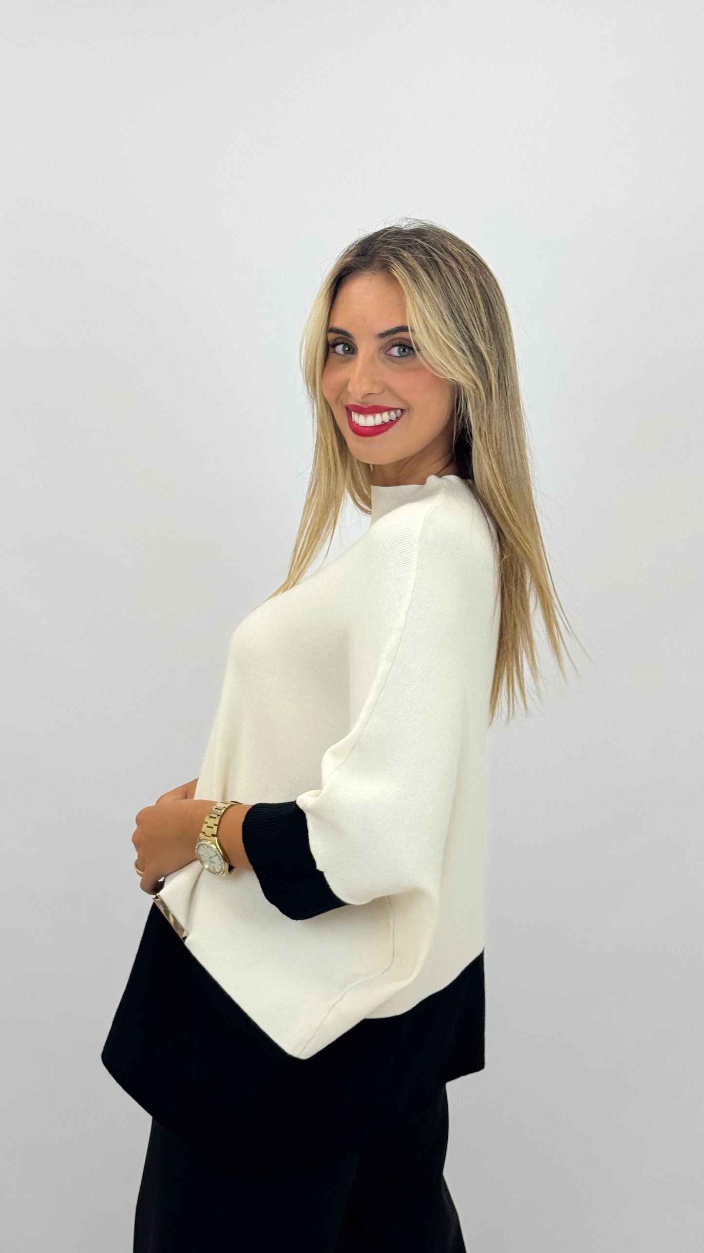 Camisola manga 3/4 pérola com barra preta