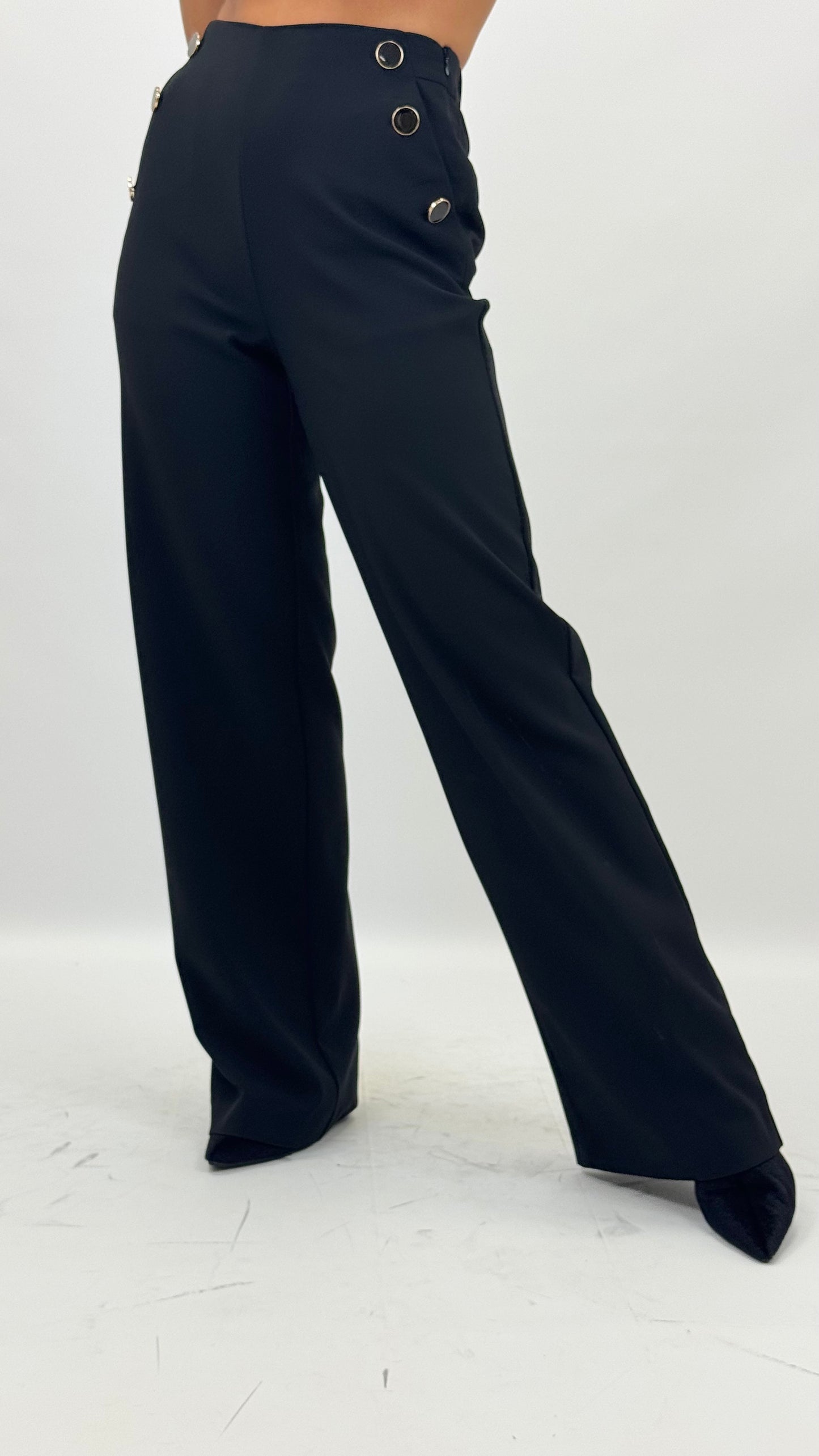 Calça/Pantalona preto com botões