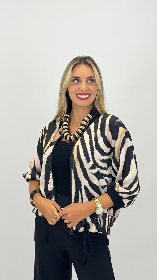 Bomber tecido estampado zebra bege e preto