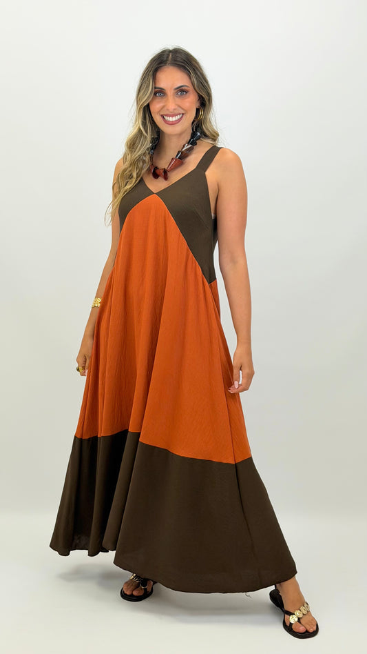 Vestido tons castanho e telha