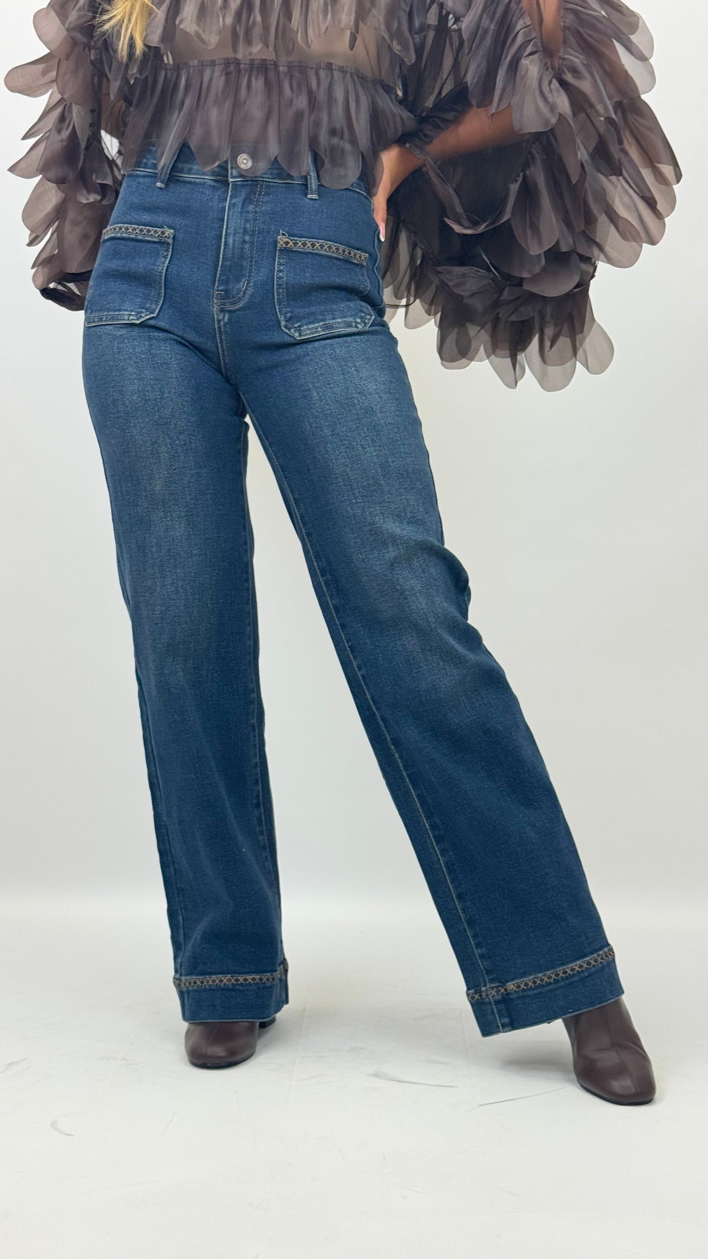 Calça de ganga wide-leg com pesponto camel