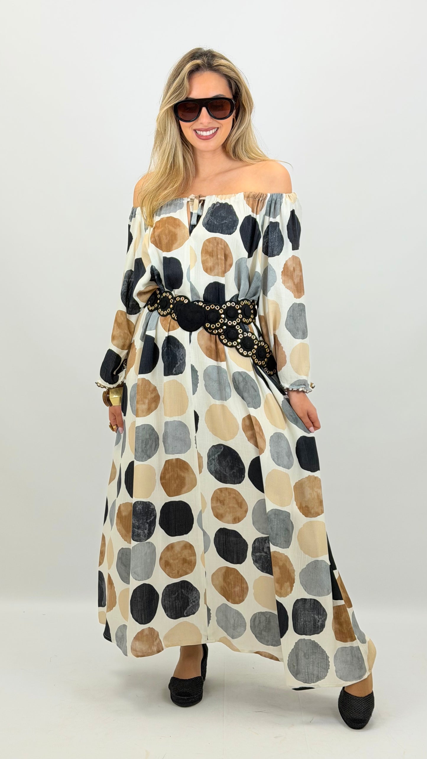 Vestido decote elástico com estampado bolas tons terra