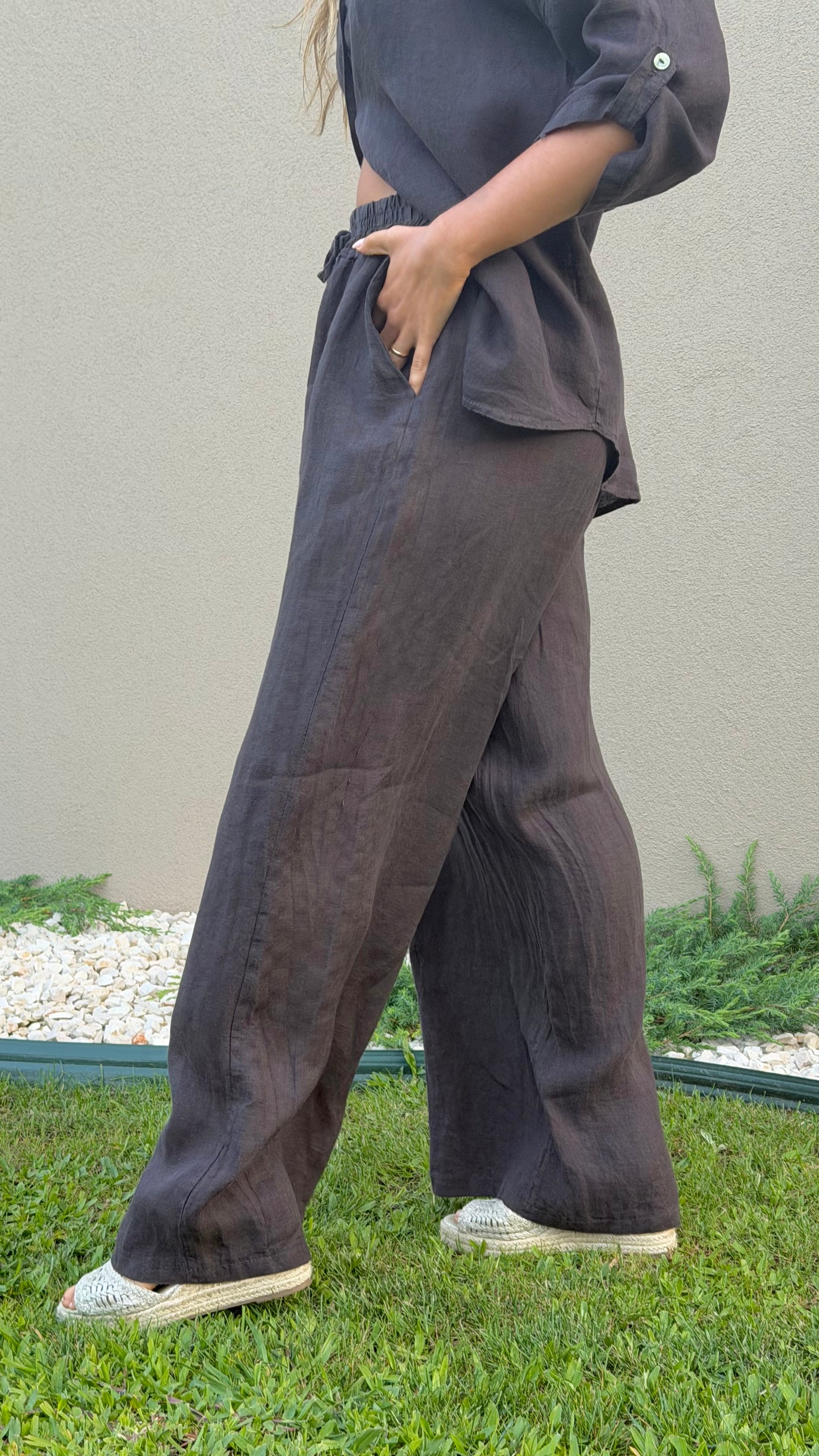 Calça linho castanho