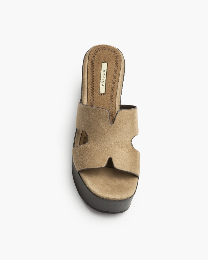 Sandália de plataforma taupe