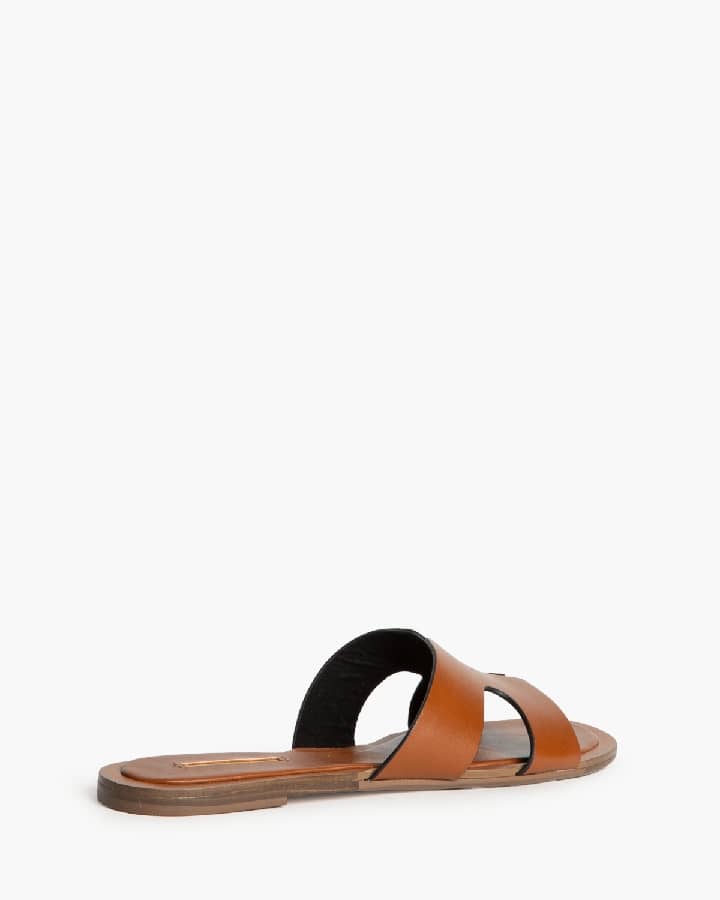 Chinelo pele sintética camel