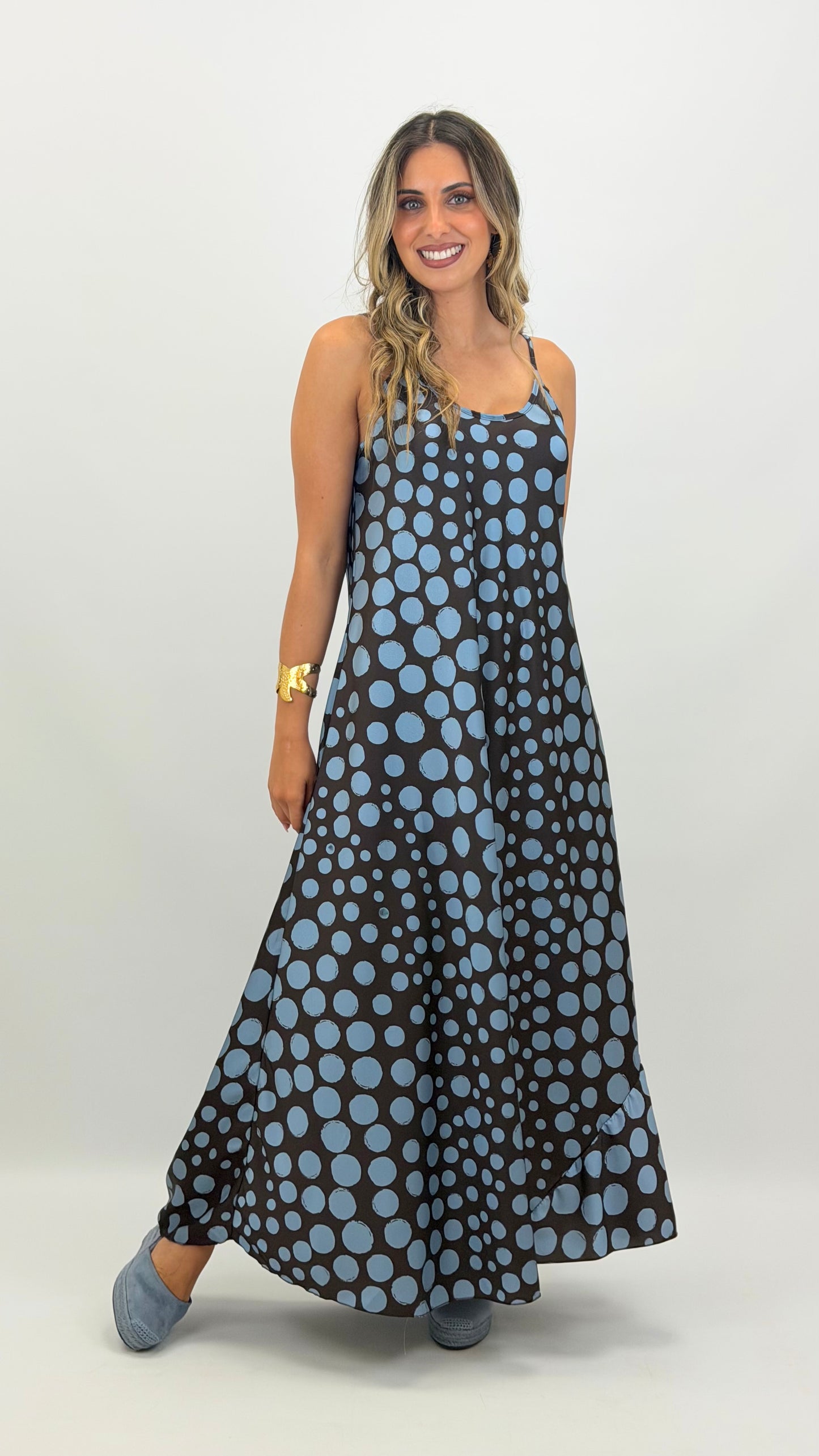 Vestido acetinado alças castanho bolas azuis