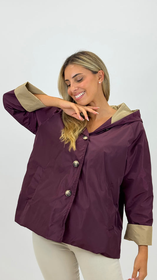 Parka bordeaux com pormenores bege