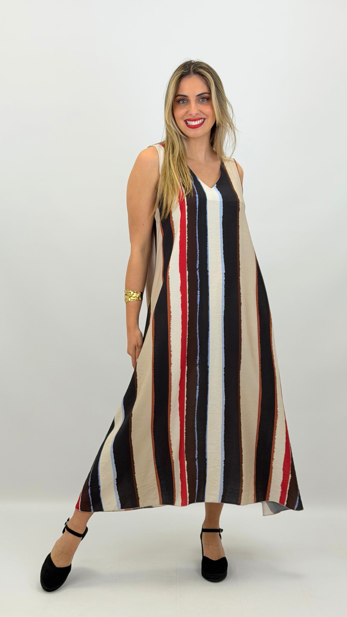 Vestido cavado listas bege, vermelho e preto