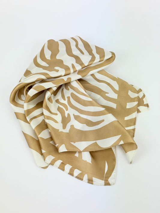 Lenço pequeno estampado zebra bege e pérola