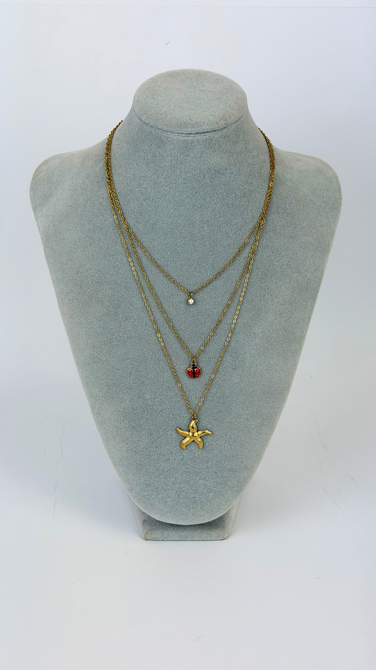 Colar 3 voltas aço com joaninha vermelha