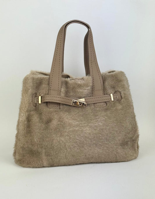 Carteira pelinho bege