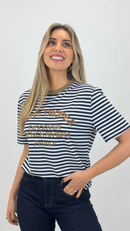 T-shirt malha riscas pérola e azul-marinho com pormenores camel