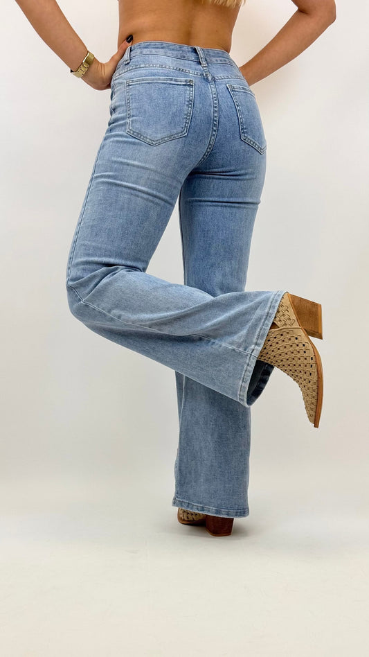 Calças de ganga lavagem média modelo wide-leg