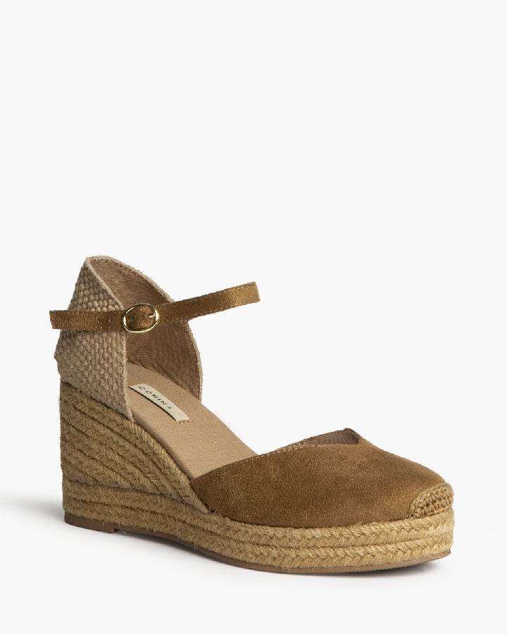 Sandália cunha camel