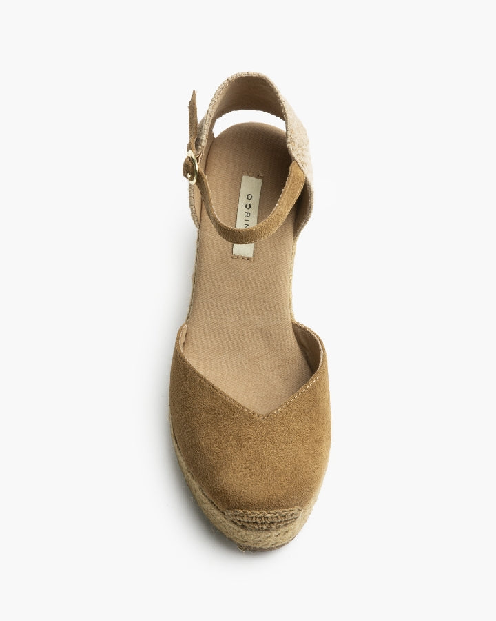 Sandália cunha camel