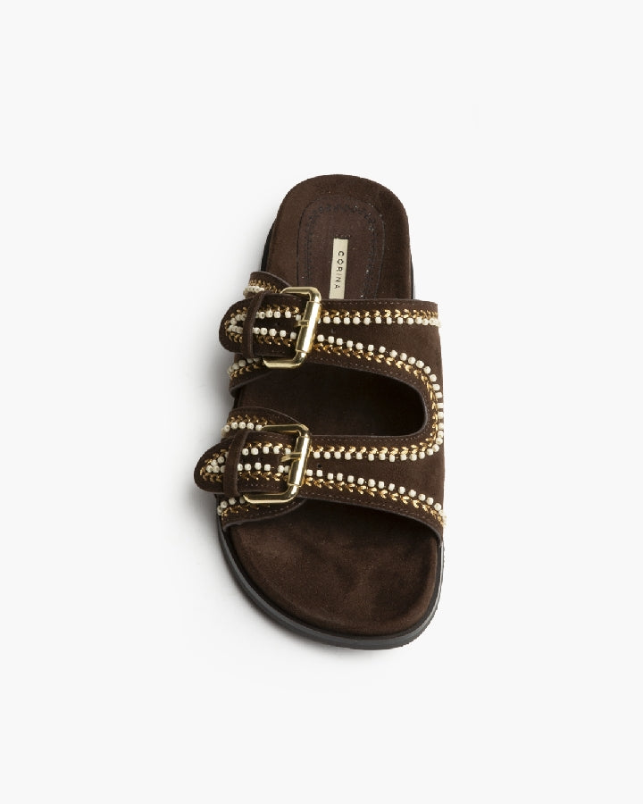 Sandália/chinelo com fivelas e missangas castanho