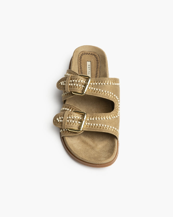 Sandália/chinelo com fivelas e missangas bege